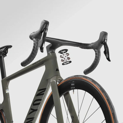 Canyon Aeroad CF SLX 7 AXS